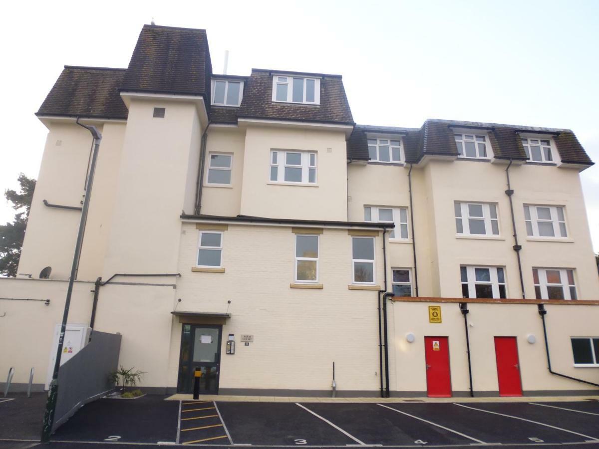 Close To Beach And Town Square Bournemouth Exterior foto